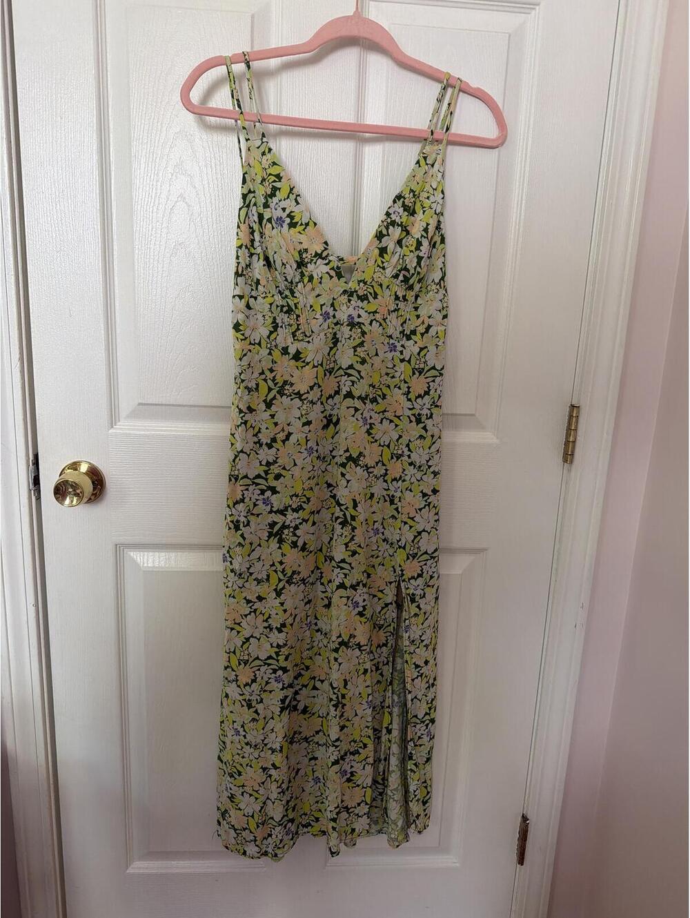 Urban Outfitters Green Floral Midi Dress with Slit size M